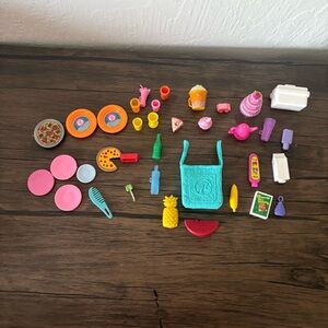 Barbie Doll ACCESSORIES Kitchen Food Groceries Tote Plates Cups Pizza Popcorn‎